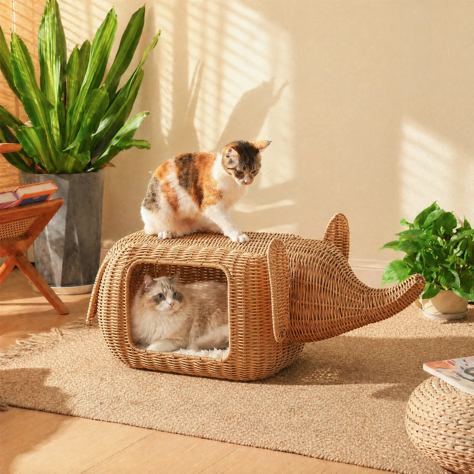 Elephant Rattan Cat Condo: Woven-Style Wicker Hideaway with Cushion