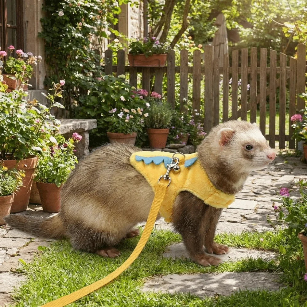 Adjustable Ferret Vest Harness Dinosaur Shape Escape-Proof Pet Traction Rope Comfortable with Bell Guinea Pig Safety Vest