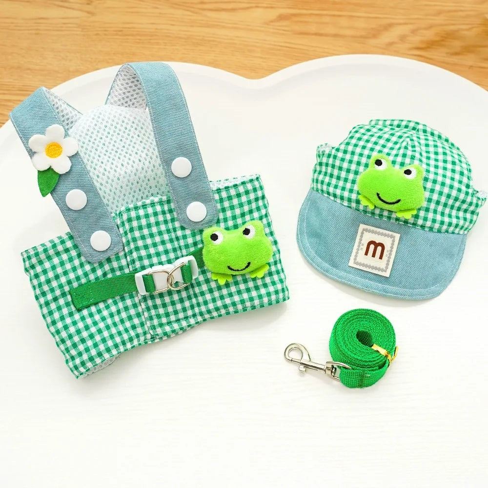 Mincy Pets Duck & Frog Print Pet Harness & Leash Set product photo.